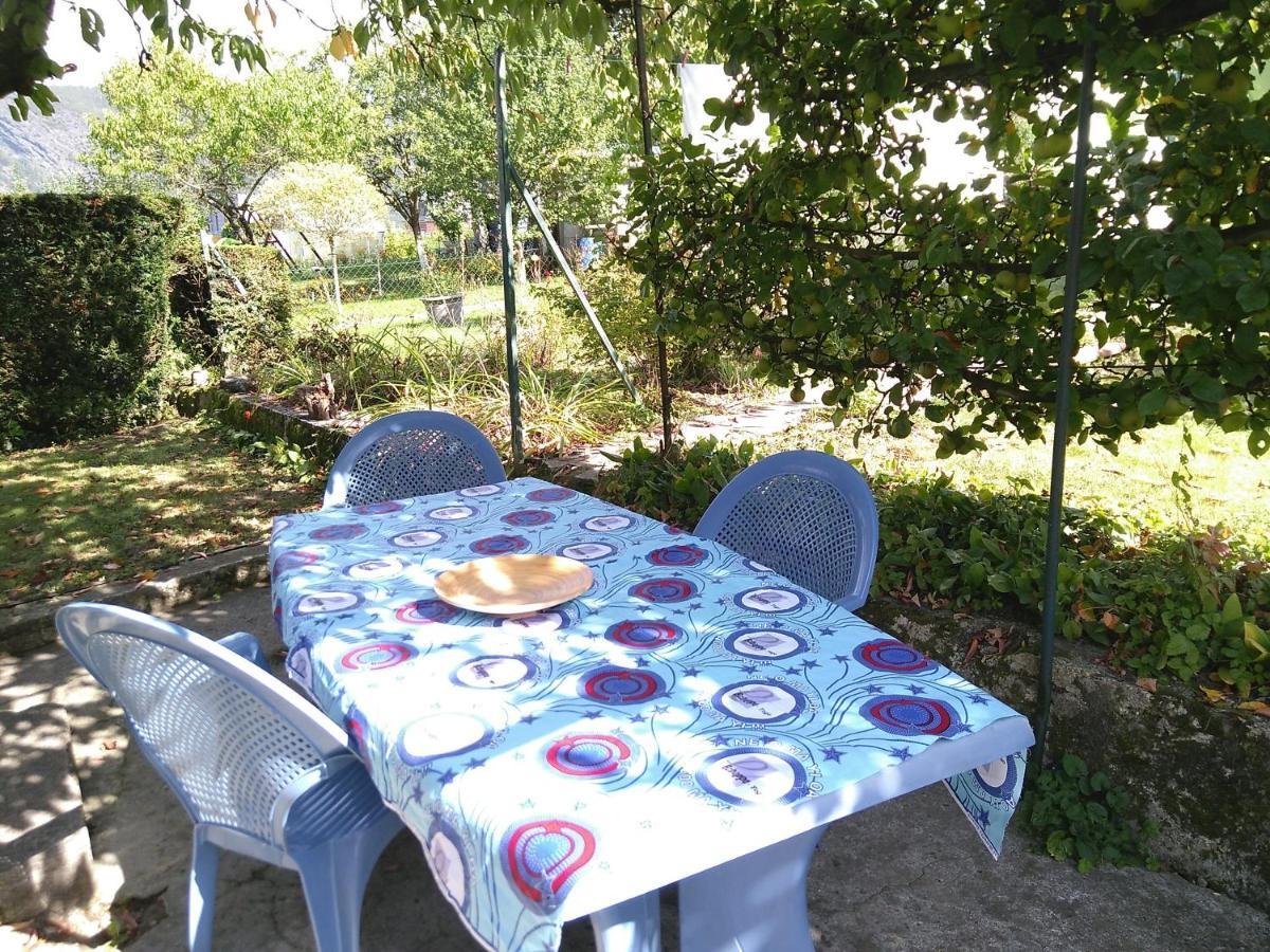 Entre Meuse Et Foret Revin  Εξωτερικό φωτογραφία