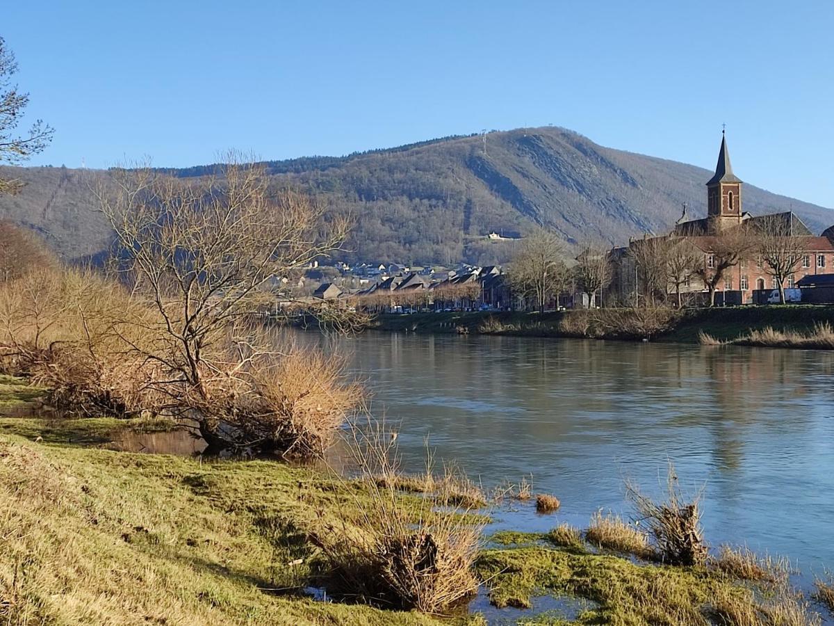 Entre Meuse Et Foret Revin  Εξωτερικό φωτογραφία